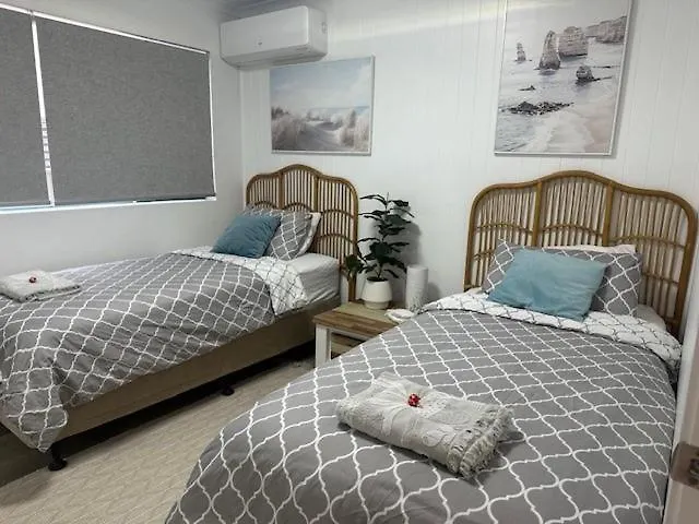 Sunrise On The Beach Gold Coast Apartment